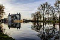 Le château de Sully-sur-Loire, dans le Loiret.
