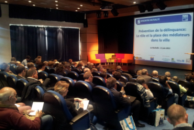 Prévention de la délinquance : le rôle et la place des médiateurs dans la ville