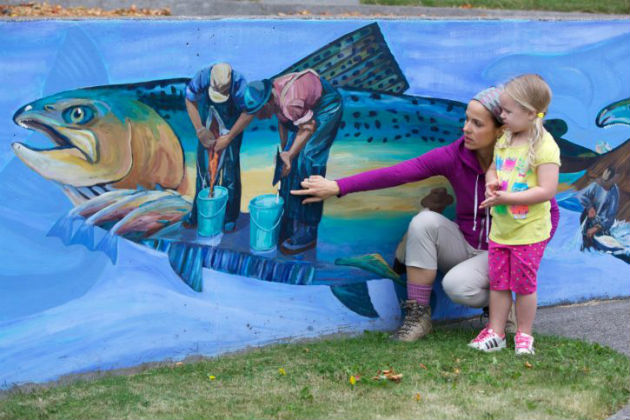 630 EAC child-painting CC0