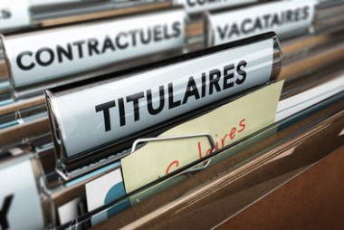 Dossier fonctionnaires et agents publics de l'administration. Salaire des titulaires, contractuels et vacataires