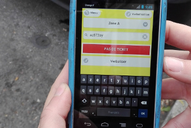 Terminal de contrôle du futur FPS.
