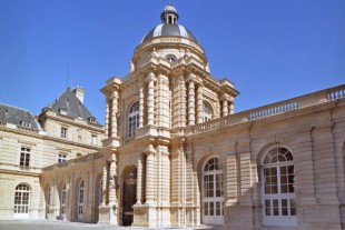 senat-facade-nord-2