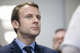 Emmanuel Macron visite l APF entreprise 93