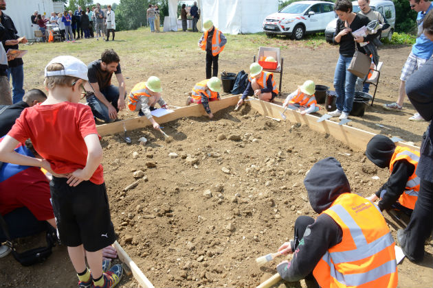 Chantiers de fouilles pour les enfants à St Dizier JNA 2015  ©Eric Colin Ville de St Dizier