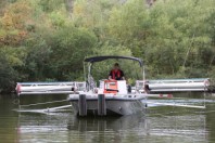 Photo 1 - Epandage de peroxyde d'hydrogène site de baignade de La Roche Ballue © Mairie Bouguenais