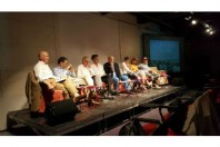 380 X 253 ESS AVIGNON hg -UNE