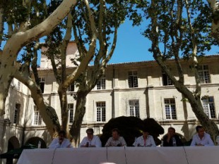 380 X 275 avignon public prive hg -UNE