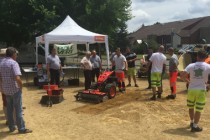 Avec l’aide des entreprises titulaires, le CDG40 a organisé plusieurs salons pour sensibiliser les communes au zéro phyto. Ici, à Roquefort, une des communes du département des Landes.