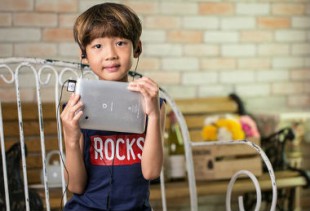 380 X 259 via Pixabay - UNE