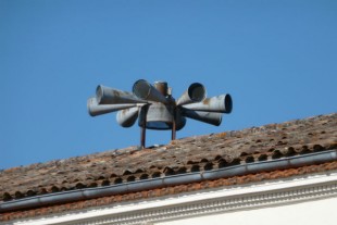 Saucats_sirène_d'alerte_incendie1