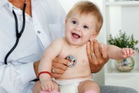 bebe-medecin-PMI-sante