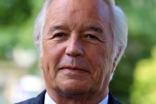 Francois-rebsamen-600x400