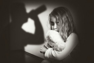 enfant-battu-maltraitance