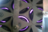 Dans le générateur d'ozone, l'arc électrique transforme les molécules d'oxygène qu'il rencontre en ozone.