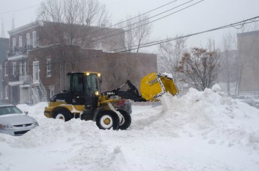 Tempête de neige à Montréal 
27-12-2012

45 cm de neige sont tombés à Montréal, un record pour une seule journée.