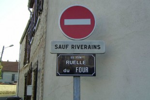 Sauf riverains