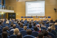 TABLE RONDE Taxe d’habitation, contractualisation de baisse des dépenses publiques locales : quid de l'autonomie fiscale et financière des collectivités ? 
10h20 – 11h15
Jean-Pierre
BALLIGAND, COPRÉSIDENT institu de la decentralisation, Philippe DALLIER, SENATEUR de Seine Saint-Denis, Fabien TASTET, AATF.