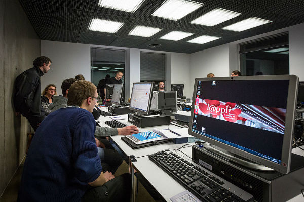 Médiathèque André Malraux de Strasbourg, ©Claude Truong-Ngoc CC BY SA 3.0