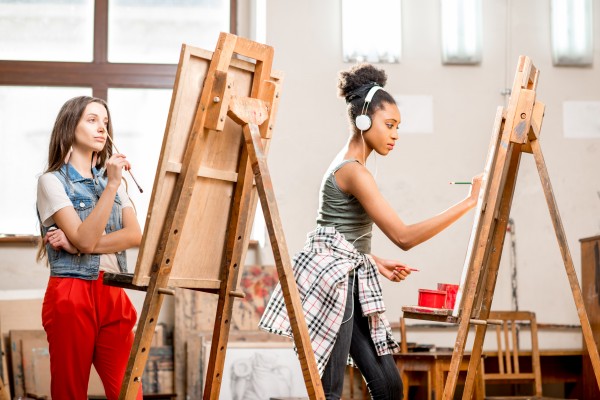  Rh2010 via Adobe Stock