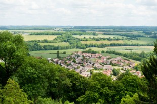 Langres-Hte Marne-patrimoine-paysage Ivonne Wierink AdobeStock_263 600X400