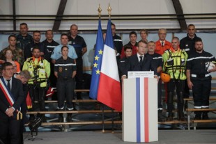 Macron Aude inondations pompiers