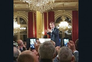 macron-elysee-maires-2018-une