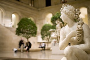 patrimoine-statue-musee-philophoto-Adobe-UNE