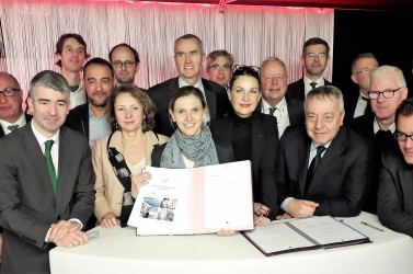 Les signataires de contrat de filière de l'eau.