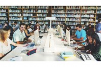 bibliotheque-etudiants-Rawpixel-AdobeStock-UNE