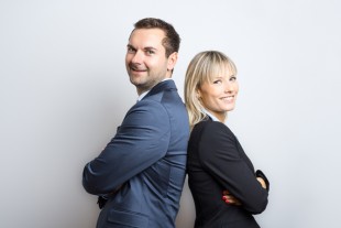 Un binôme au travail