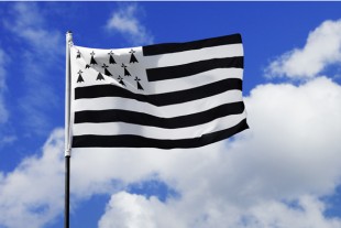 Bretagne_drapeau_AdobeStock_91730308