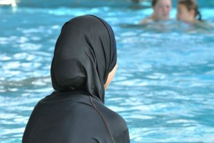 voile burkini piscine