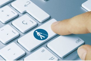 bibliotheque-ordi-handicap-momius -AdobeStock-UNE