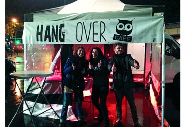 Le Hangover café, un minibus qui sillonne la ville pour prévenir les excès de la nuit