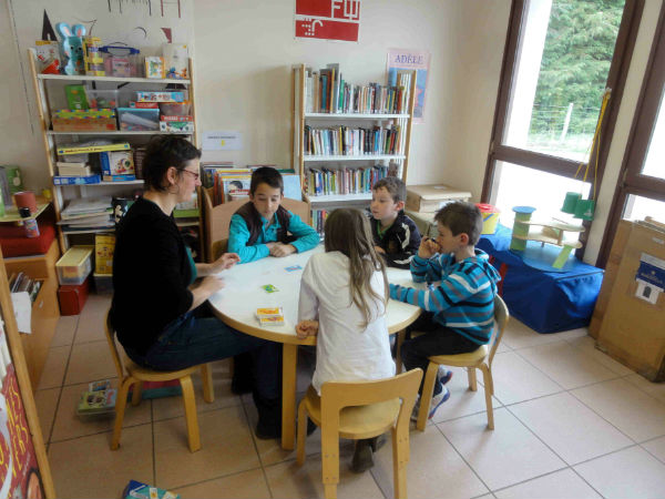 Bibliothèque de Valuéjols (Cantal), Vincent Séguret, CC BY NC ND 3.0