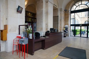 7175453745_804327e21c_z