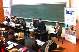 De gauche à droite: Anny Flachier, Christine Trossero, Yvan Grasso, Cyril Yerolimo, Françoise Astier, Grégoire Türkiewicz, Hervé Jouanneau (journaliste), Régis Fonlupt