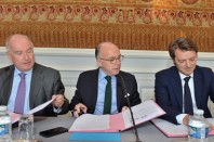 CNSIS Cazeneuve Bussereau Baroin