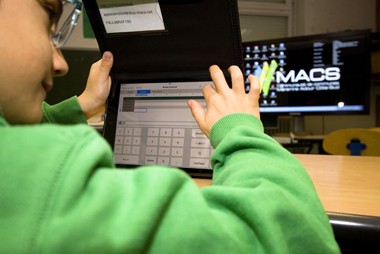 Décoder les enjeux du numérique à l'école