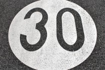 speed limit sign 30