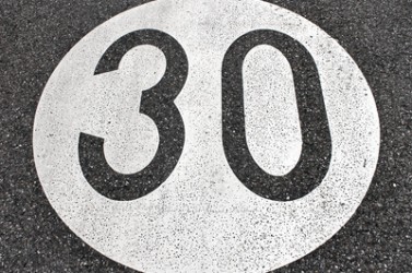 speed limit sign 30