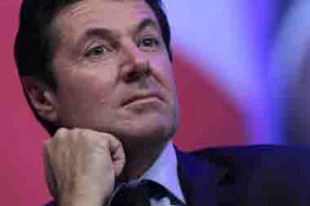 Christian Estrosi , à la tête de la première - et unique à ce jour – métropole en France.