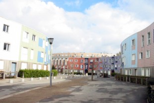 La rue du Labyrinthe, à Grigny