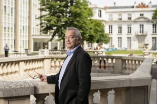 Eric Humler, directeur adjoint scientifique chargé du domaine Terre solide de l'INSU-CNRS.