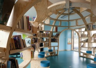 Ajuster l’architecture et le design aux besoins pédagogiques et renforcer le lien social et culturel de l’école en l’ouvrant au reste de la population, telle est la démarche adoptée par l’école primaire de Trébédan (Côtes-d’Armor).