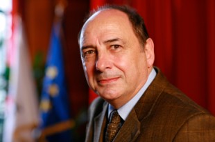 Depute maire de Cachan
