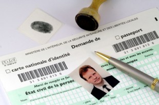 Demande de passeport et de carte d'identité