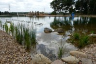 Photo 4 - Baignade naturelle de Loches bassin ceinturé par 100 m2 d'un filtre en sable et pouzzolane et planté @ Frédéric Ville