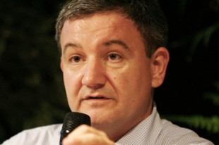 Eric Julla, Ressources consultants finances