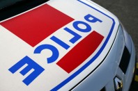 Capot de voiture de police